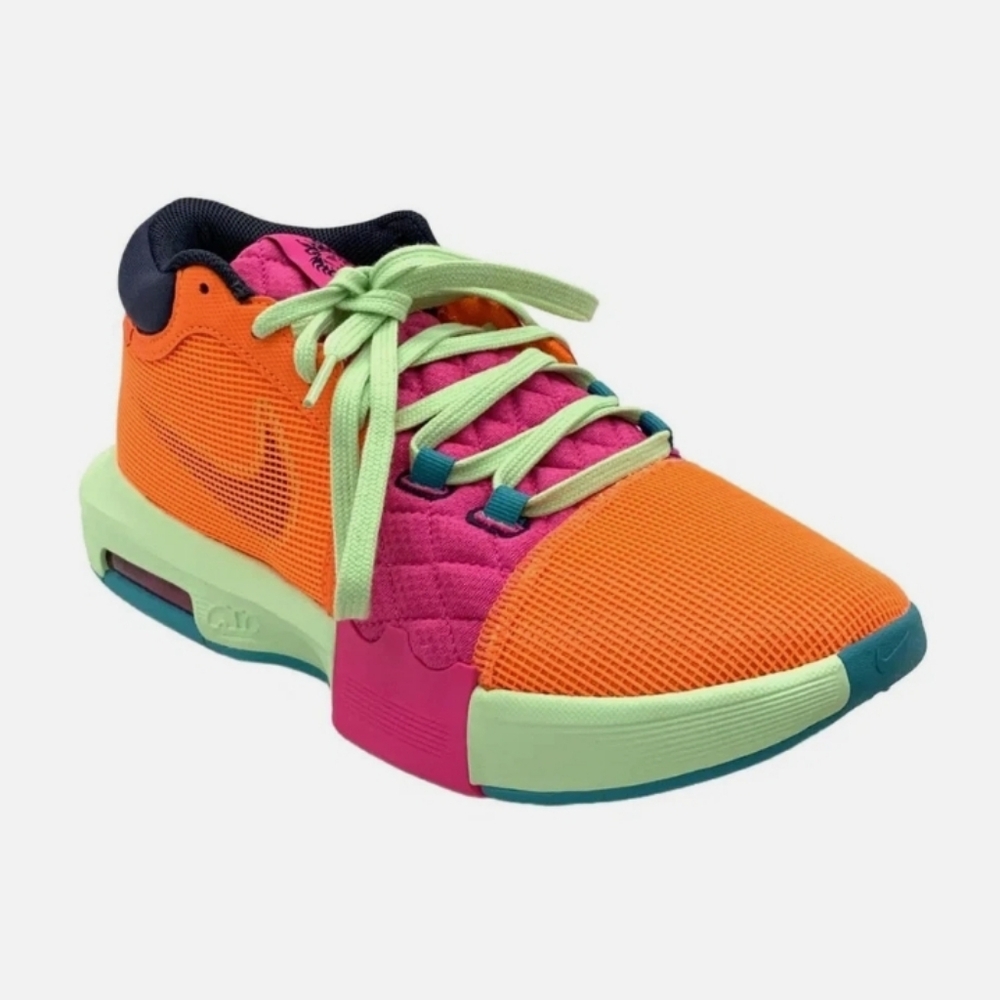 Nike Lebron Witness Size 8